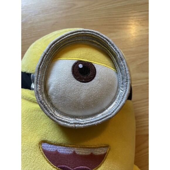 Build A Bear BAB Minion Plush Doll 15" Dispicable Me Stuart - Picture 6 of 6